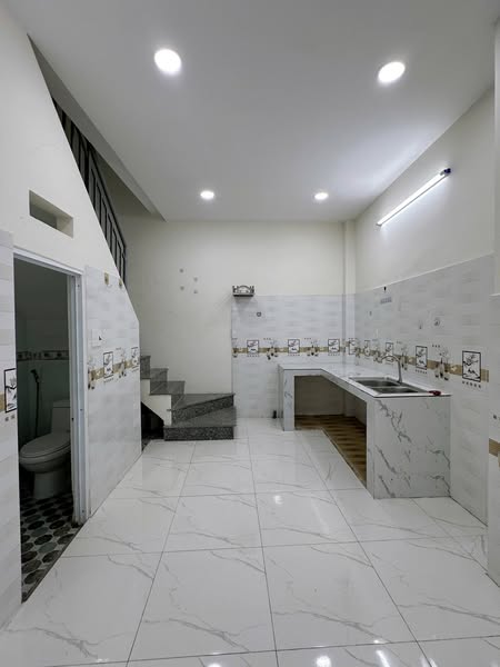 CHIẾN LƯỢC , BÌNH TÂN