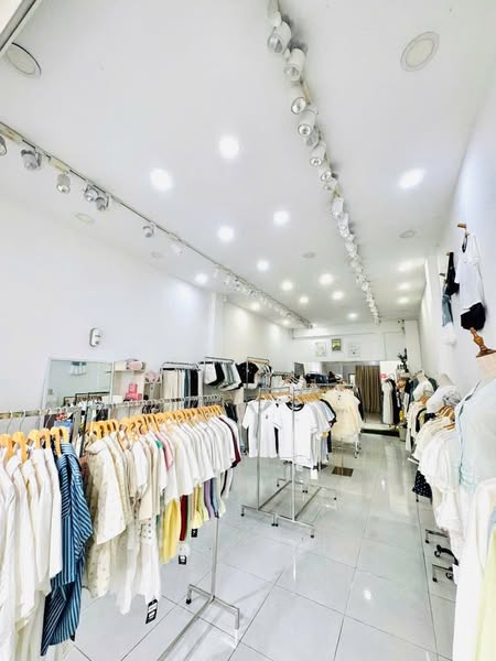Mặt Tiền luỹ Bán Bích – 4×20 giá 12 Tỷ