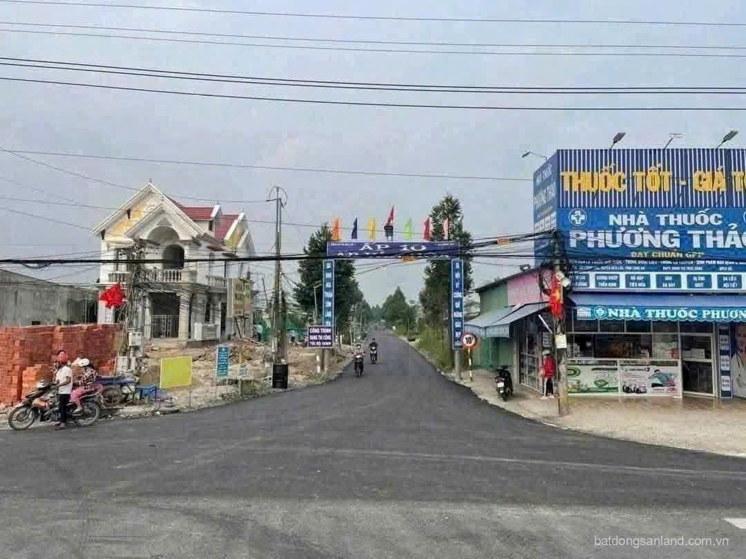 Bán nhà kho mới xây mặt tiền đường ấp 10, Lương Hòa dt 545m2 full thổ giá 4,5 tỷ