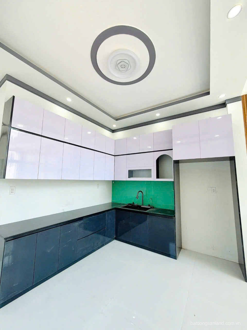 Bán nhà mới xây mt Lộc Trung, Mỹ Lộc dt 100m2 , 1 lửng 3pn,2wc giá 2,69 tỷ